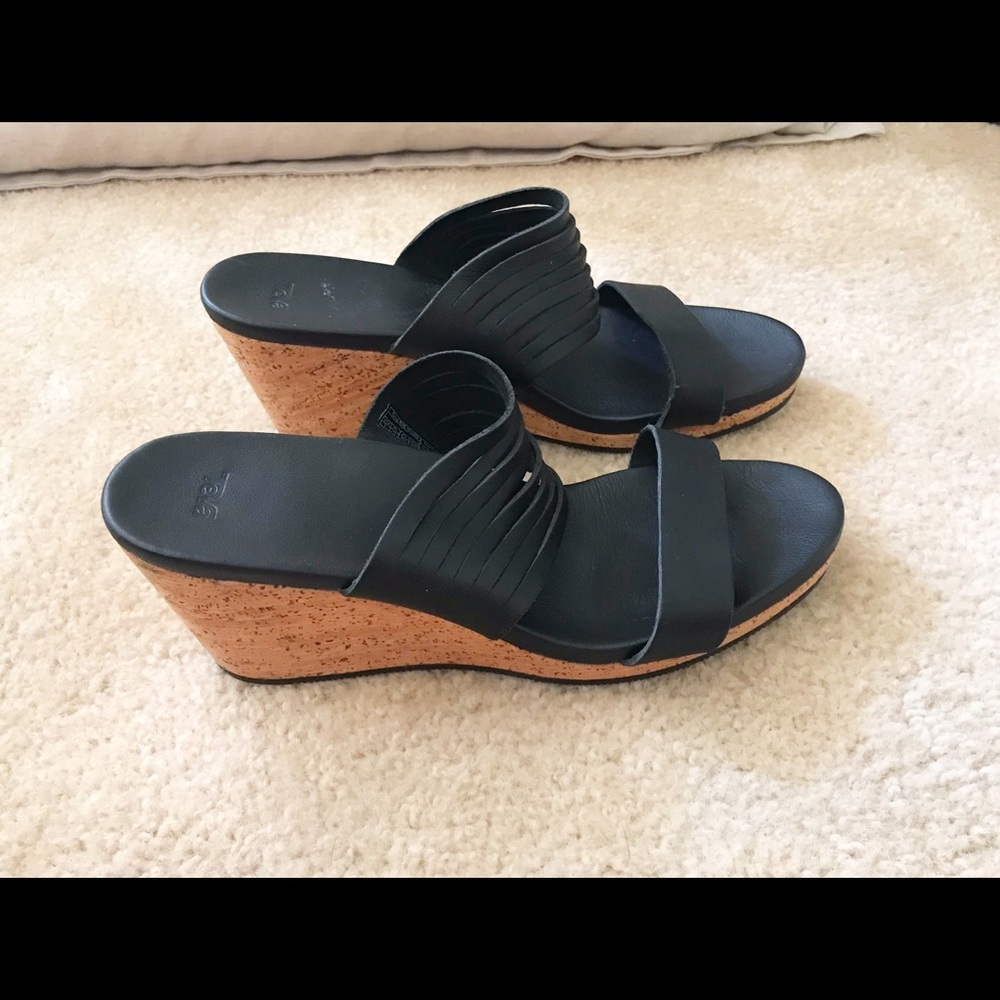 Comfy Teva Wedges